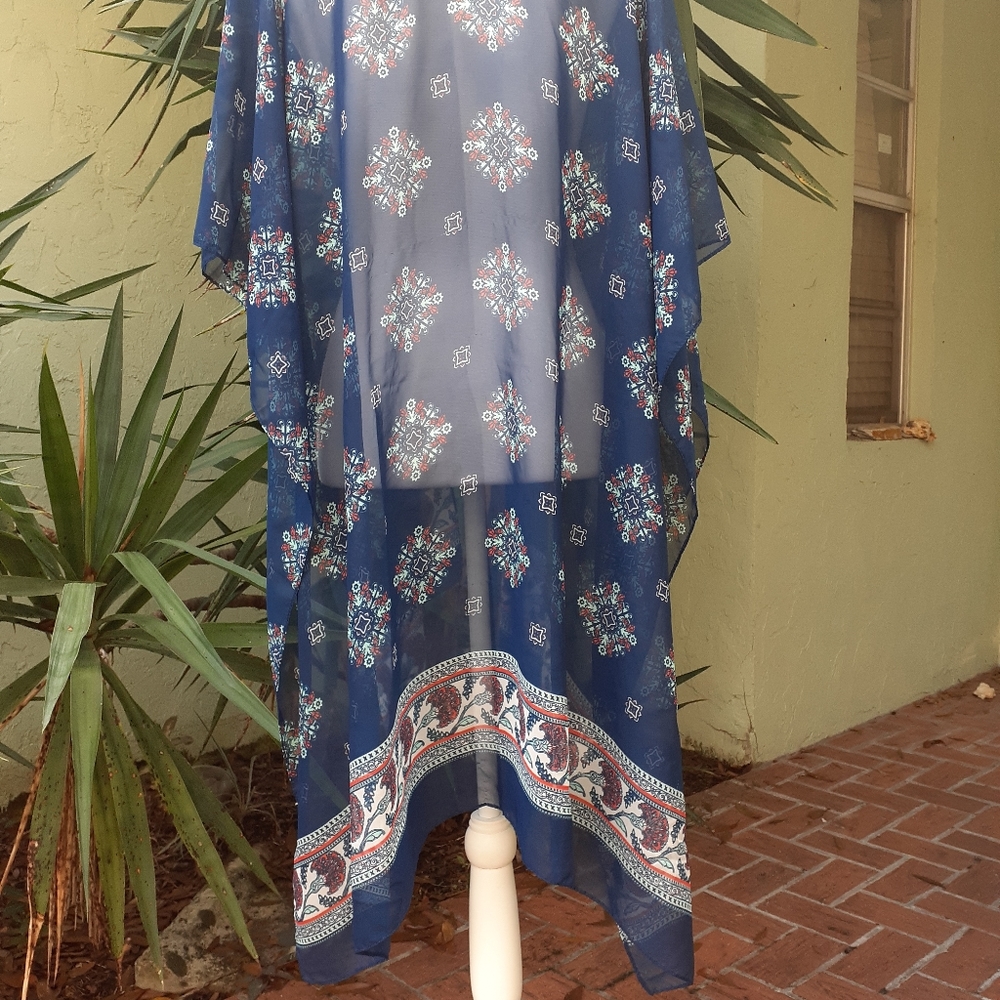 Blue Kimono - Picture 5 of 12